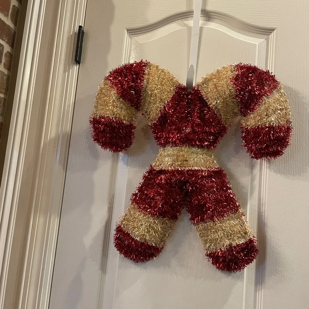Festive Holiday Wreath and Candy Cane Set